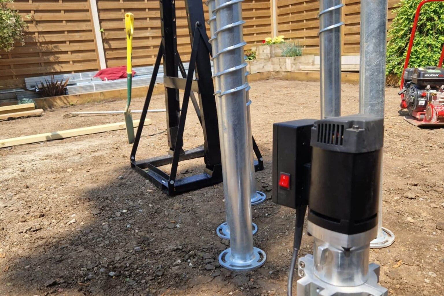 Ground Screw Load Testing & Pull Testing In London & The South East ...